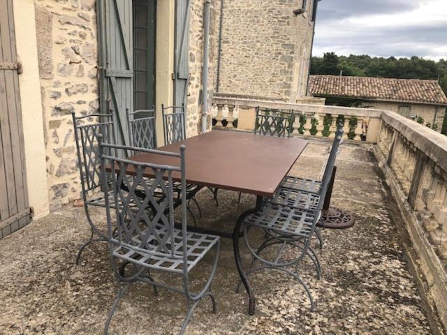 Chateau De Paulignan Trausse Buitenkant foto